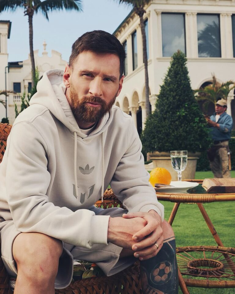 Lionel Messi Phone Number, Ethnicity, Email Info, Kids/Wife, Net Worth